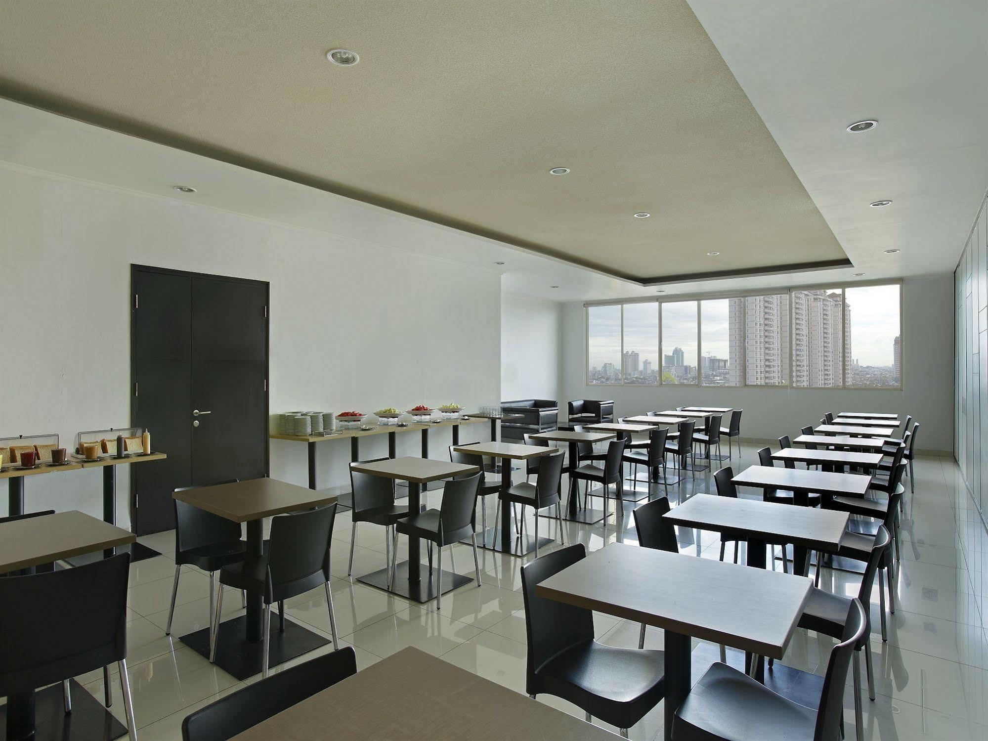 Amaris Hotel Mangga Dua Square Jakarta Ngoại thất bức ảnh